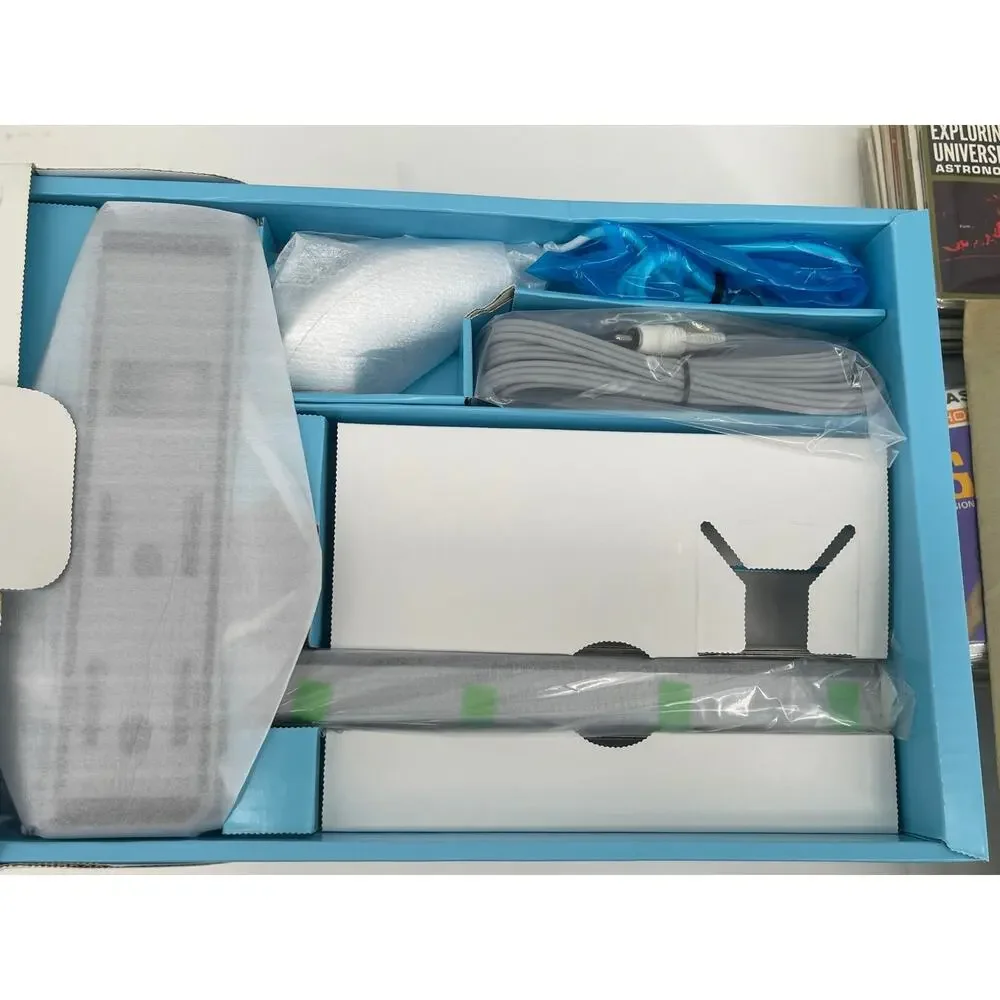 Nintendo Wii RVL-001 Home Console (White) - BRAND NEW